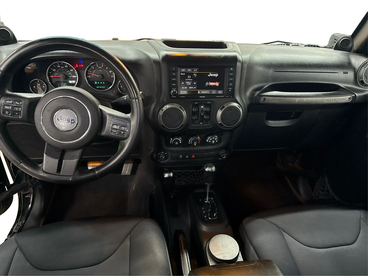 2014 Jeep Wrangler - Image 19