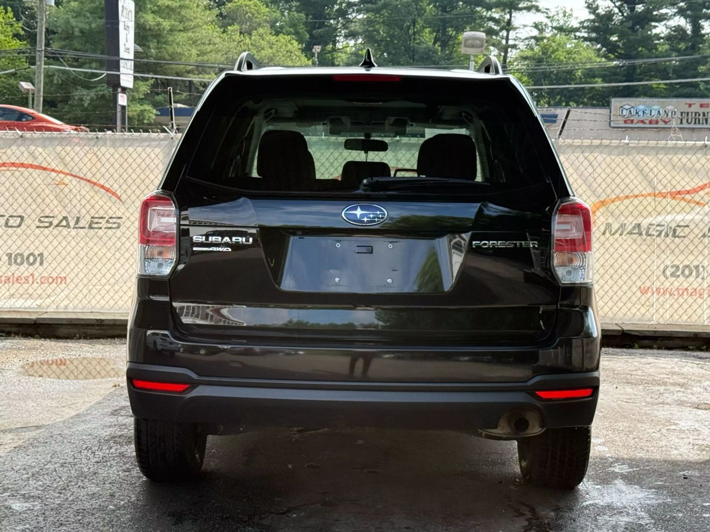2018 Subaru Forester - Image 10