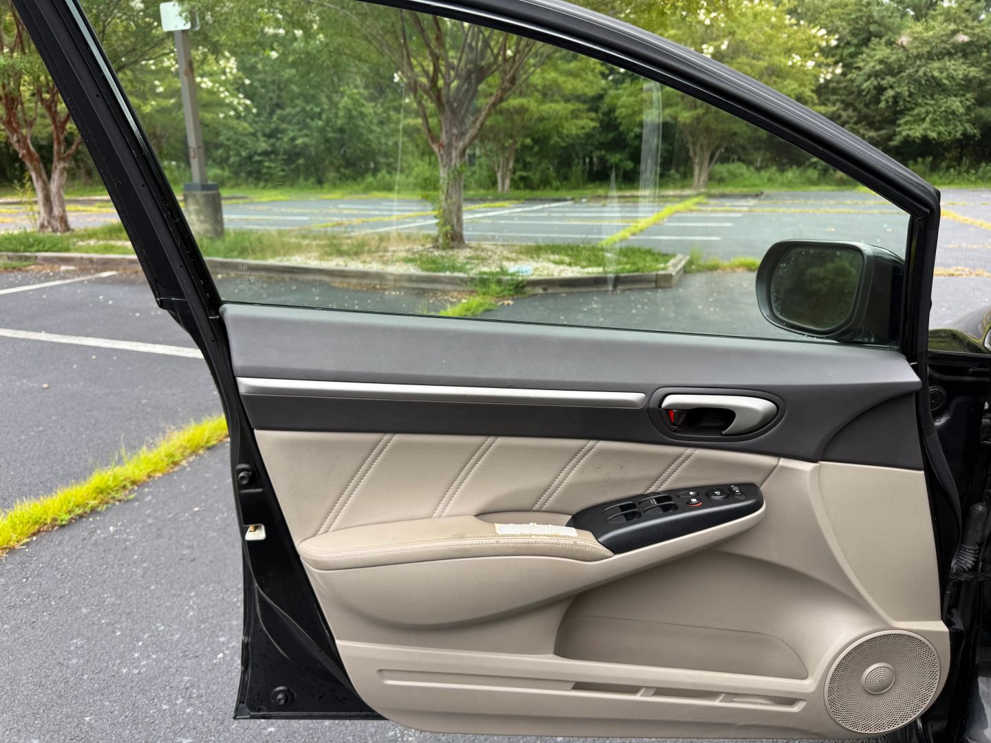 2010 Honda Civic - Image 9