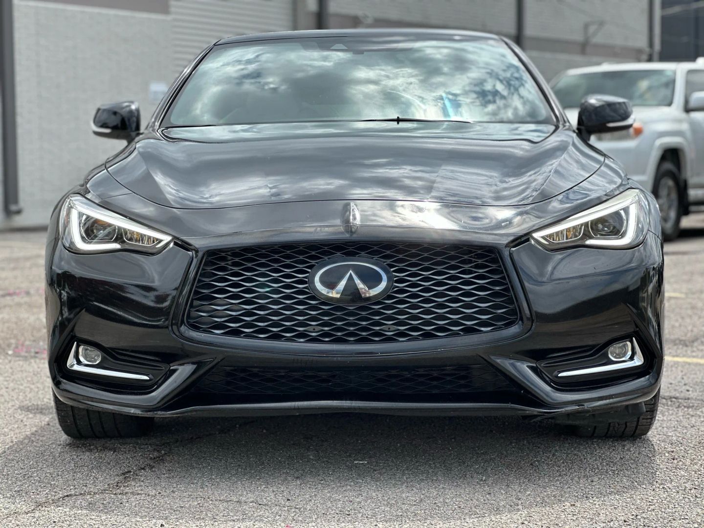 2019 Infiniti Q60 - Image 11
