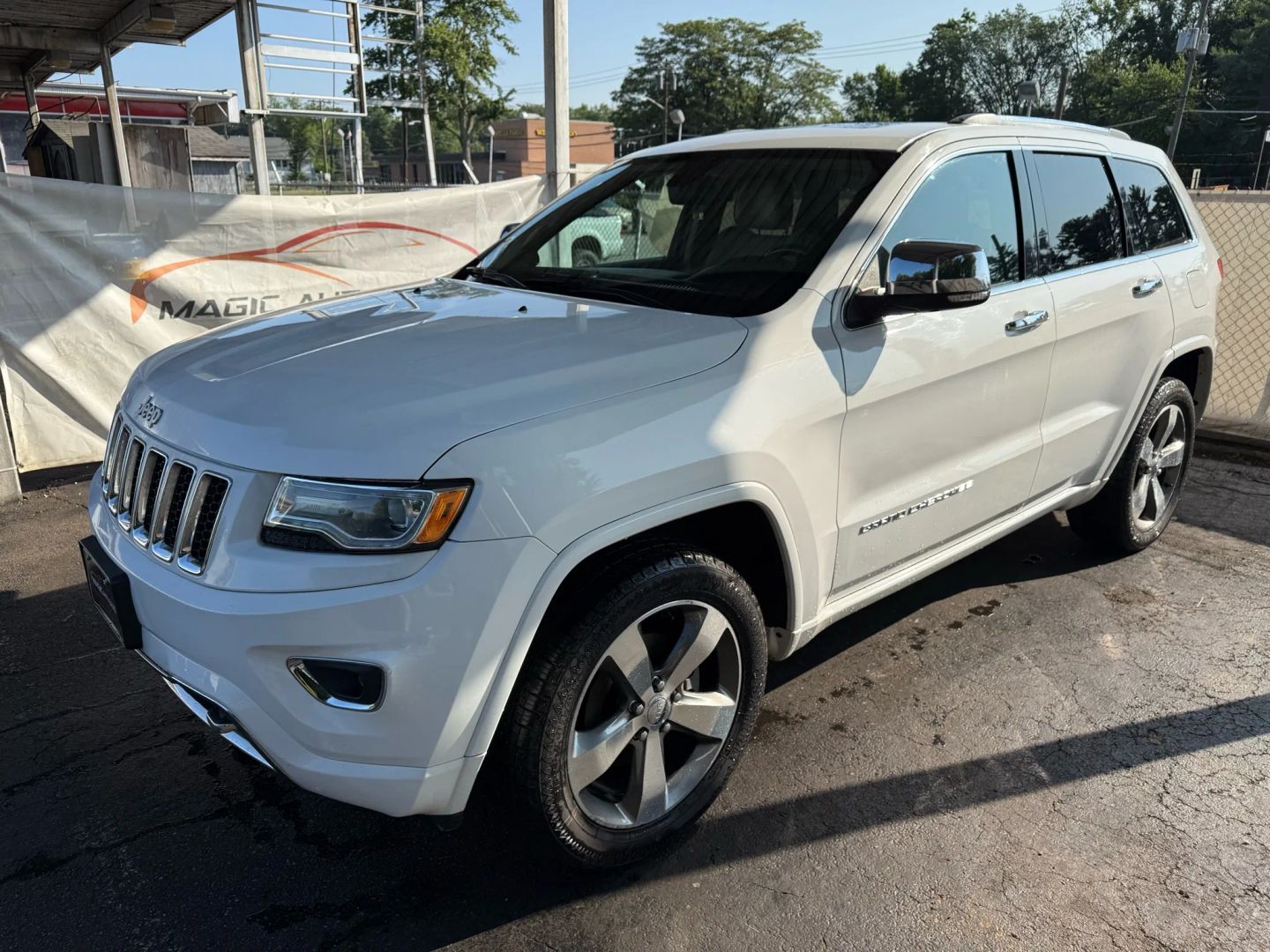 2015 Jeep Grand Cherokee - Image 8