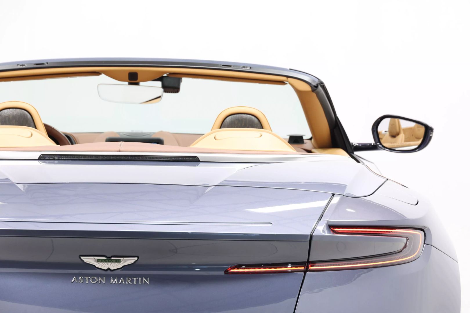 2019 Aston Martin Db11 - Image 56