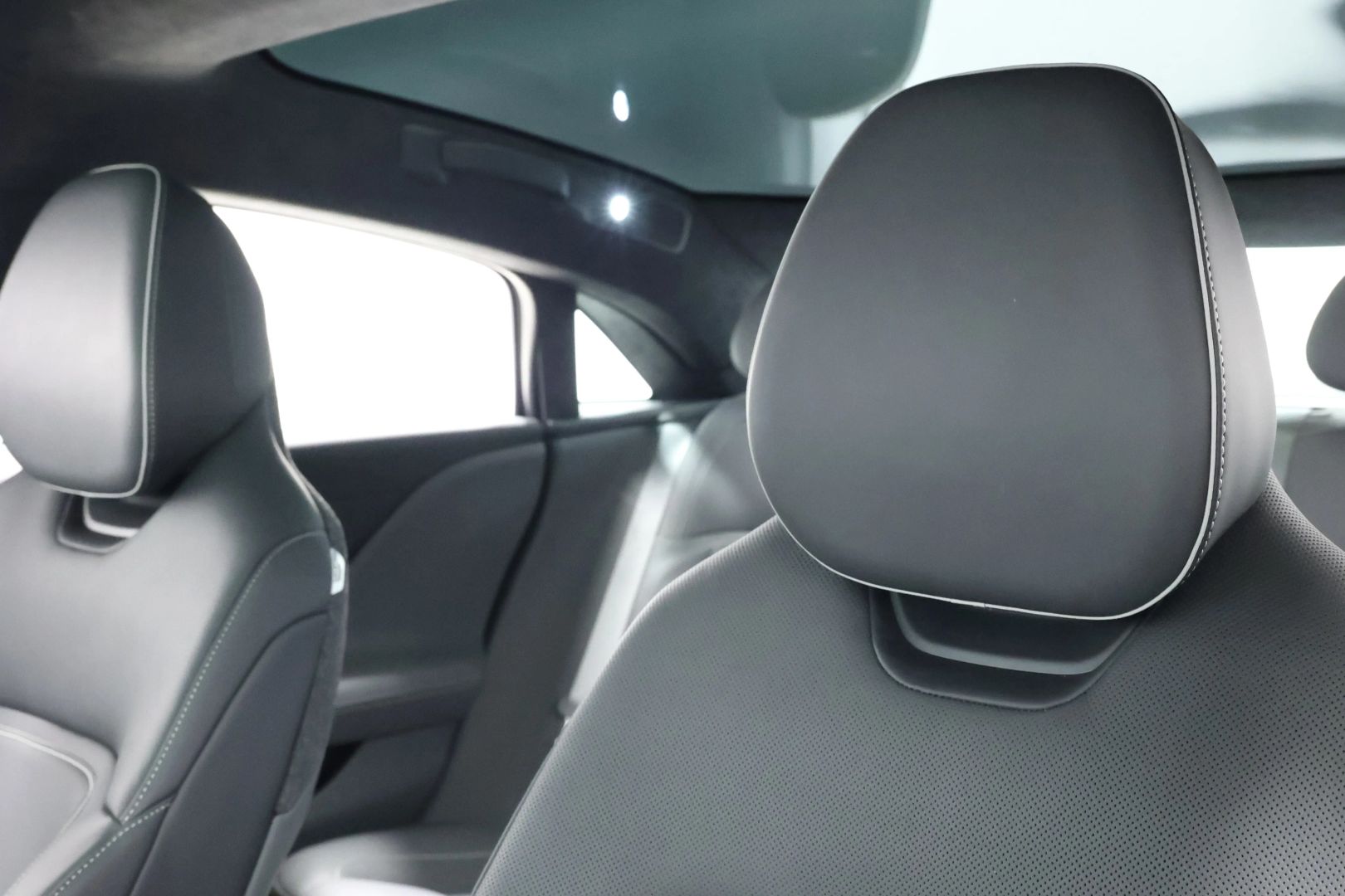 2023 Lucid Air - Image 15