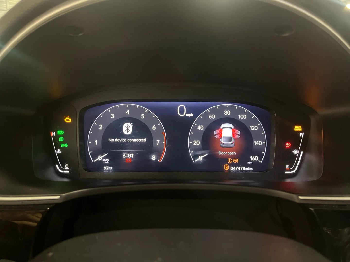2022 Honda Civic Sport Touring Hatchback 4d - Image 34