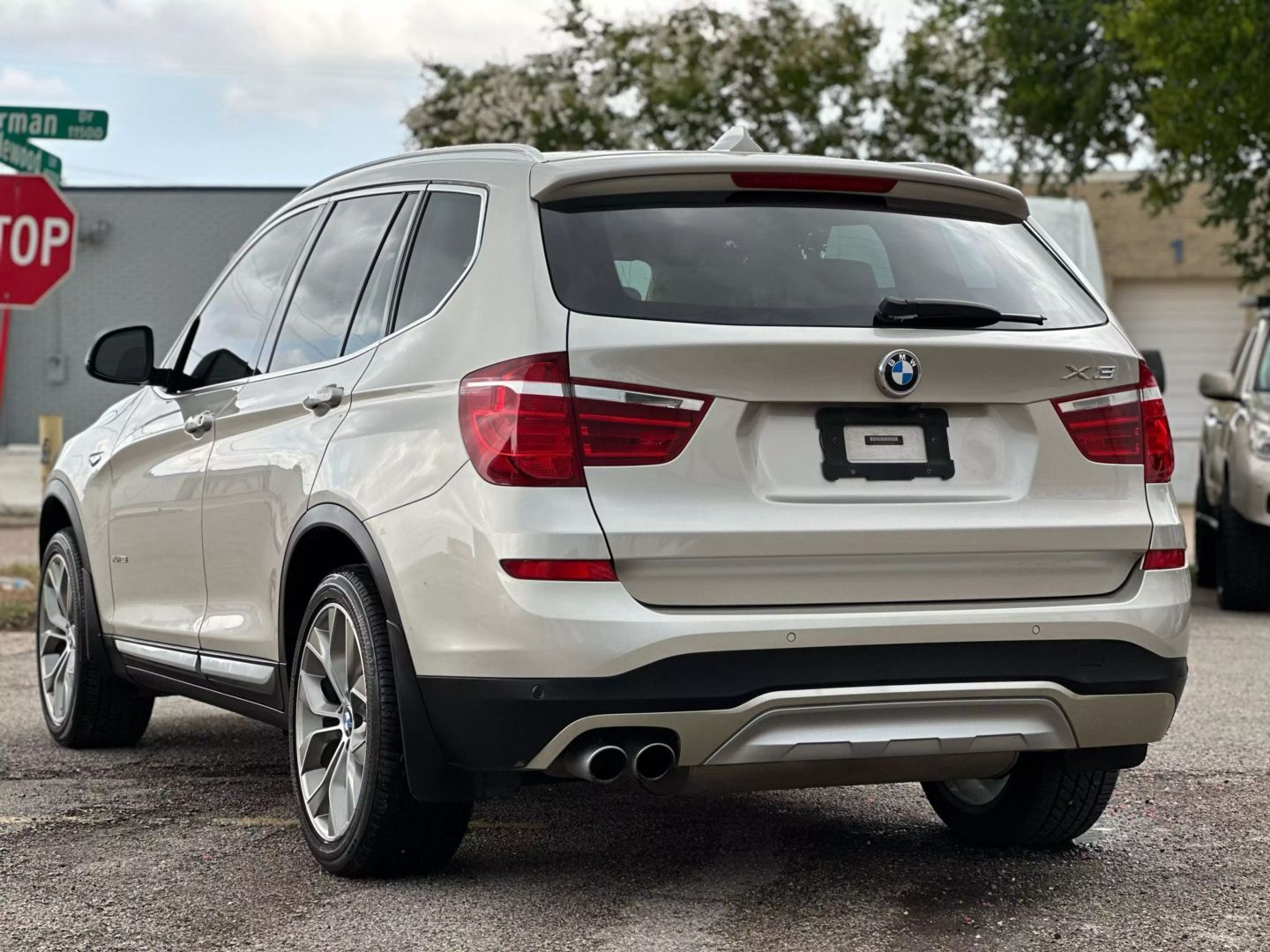 2017 Bmw X3 - Image 4