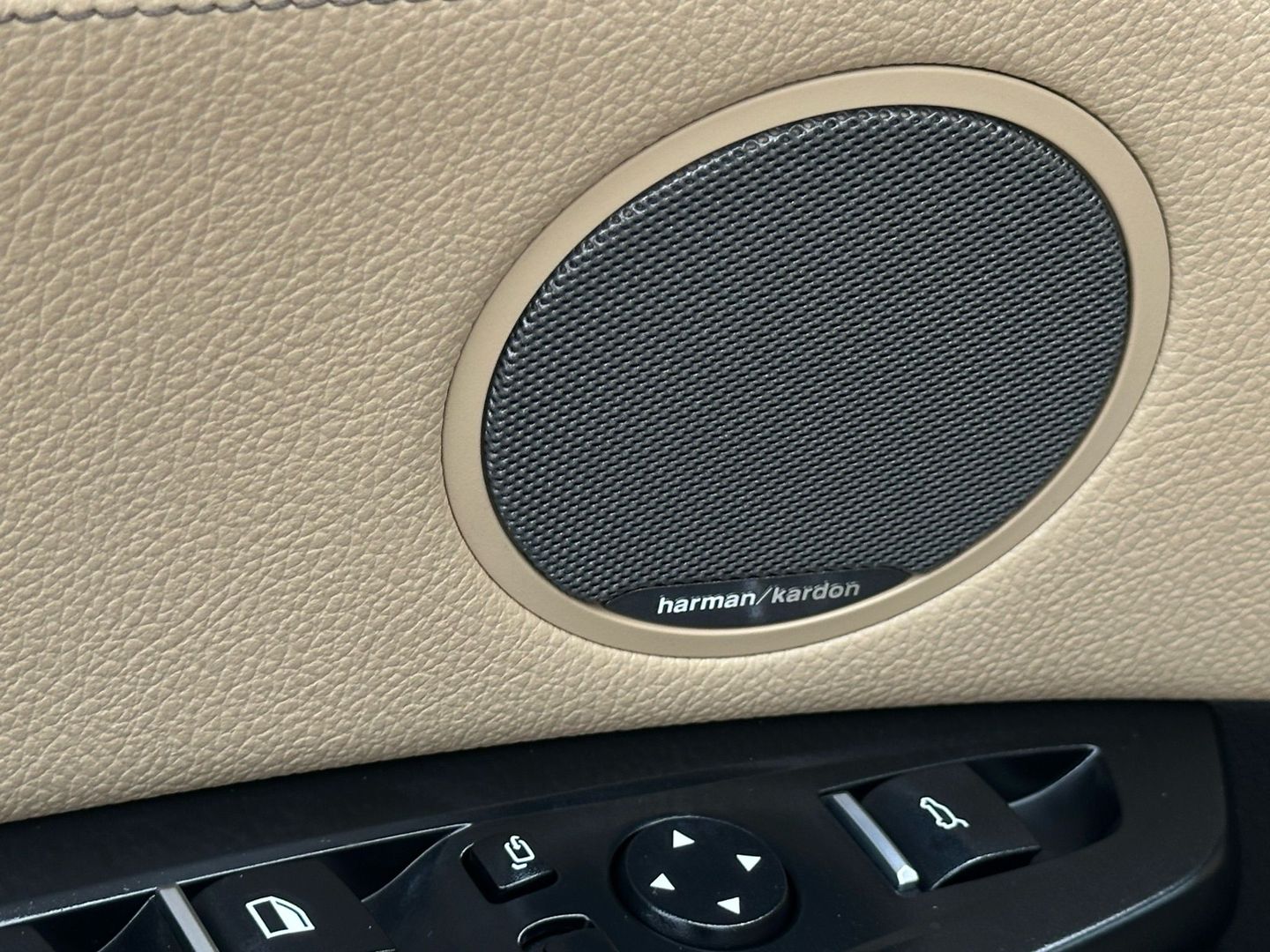 2017 Bmw X3 - Image 13