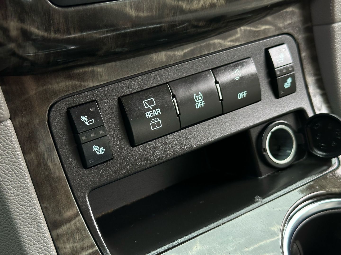 2014 Buick Enclave - Image 37