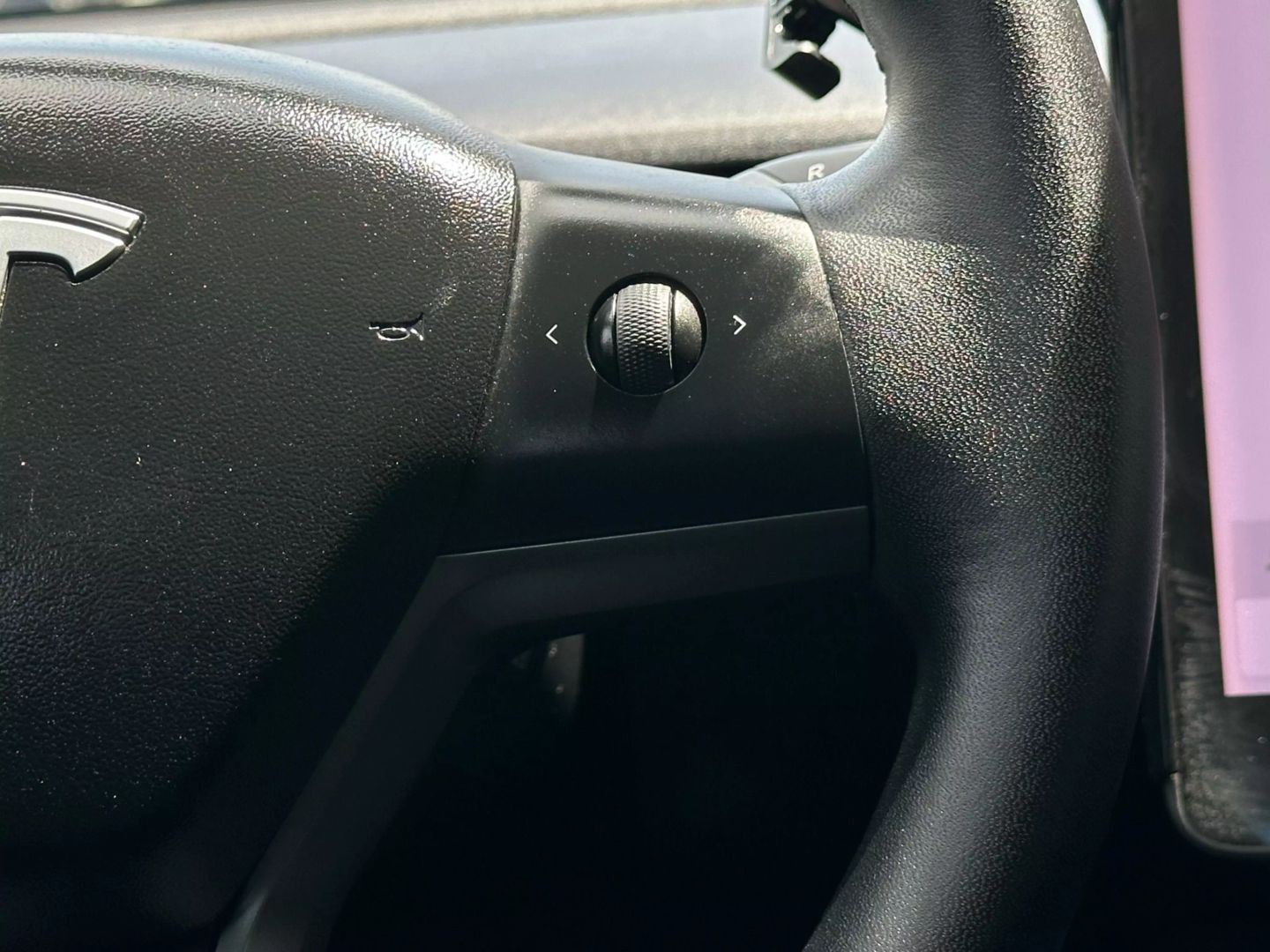 2020 Tesla Model 3 - Image 29