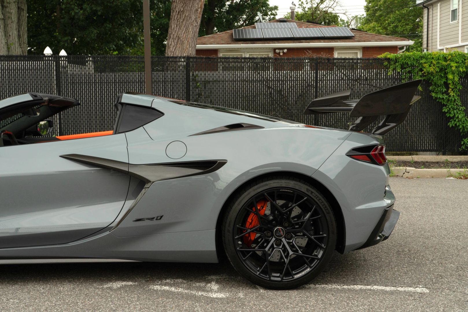 2025 Chevrolet Corvette - Image 20