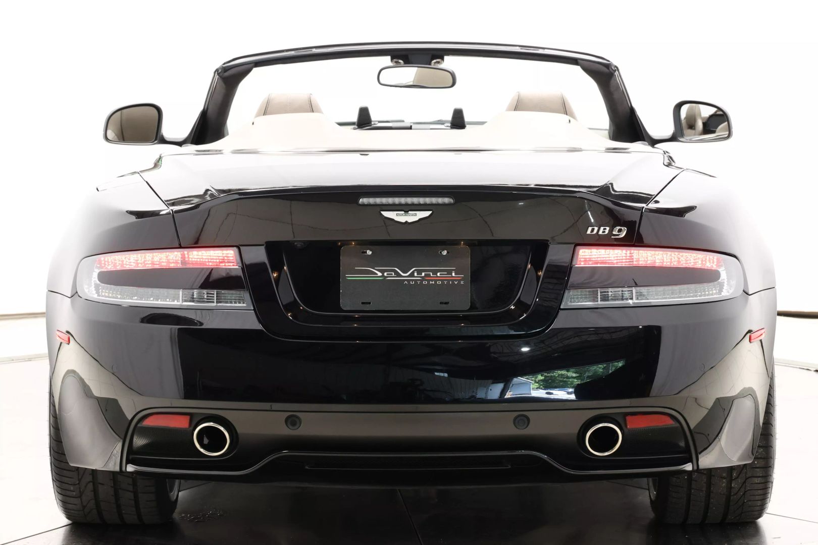 2015 Aston Martin Db9 - Image 56