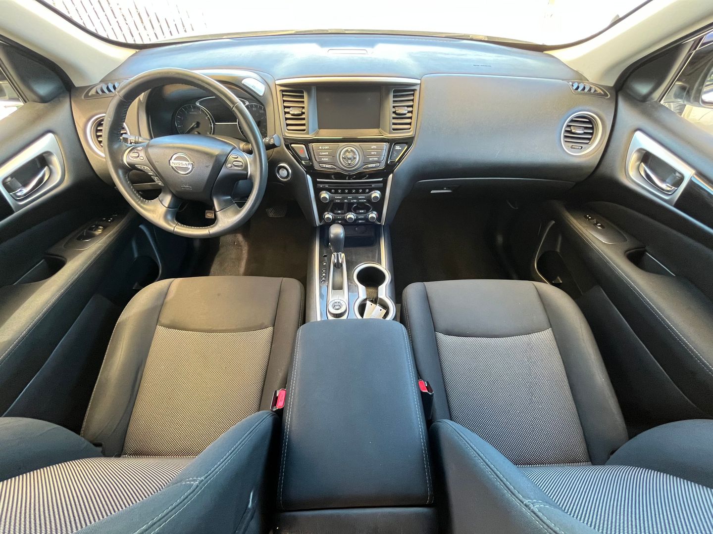 2017 Nissan Pathfinder  Vin: 5n1dr2mm9hc681748 Stock Id: 681748 - Image 21