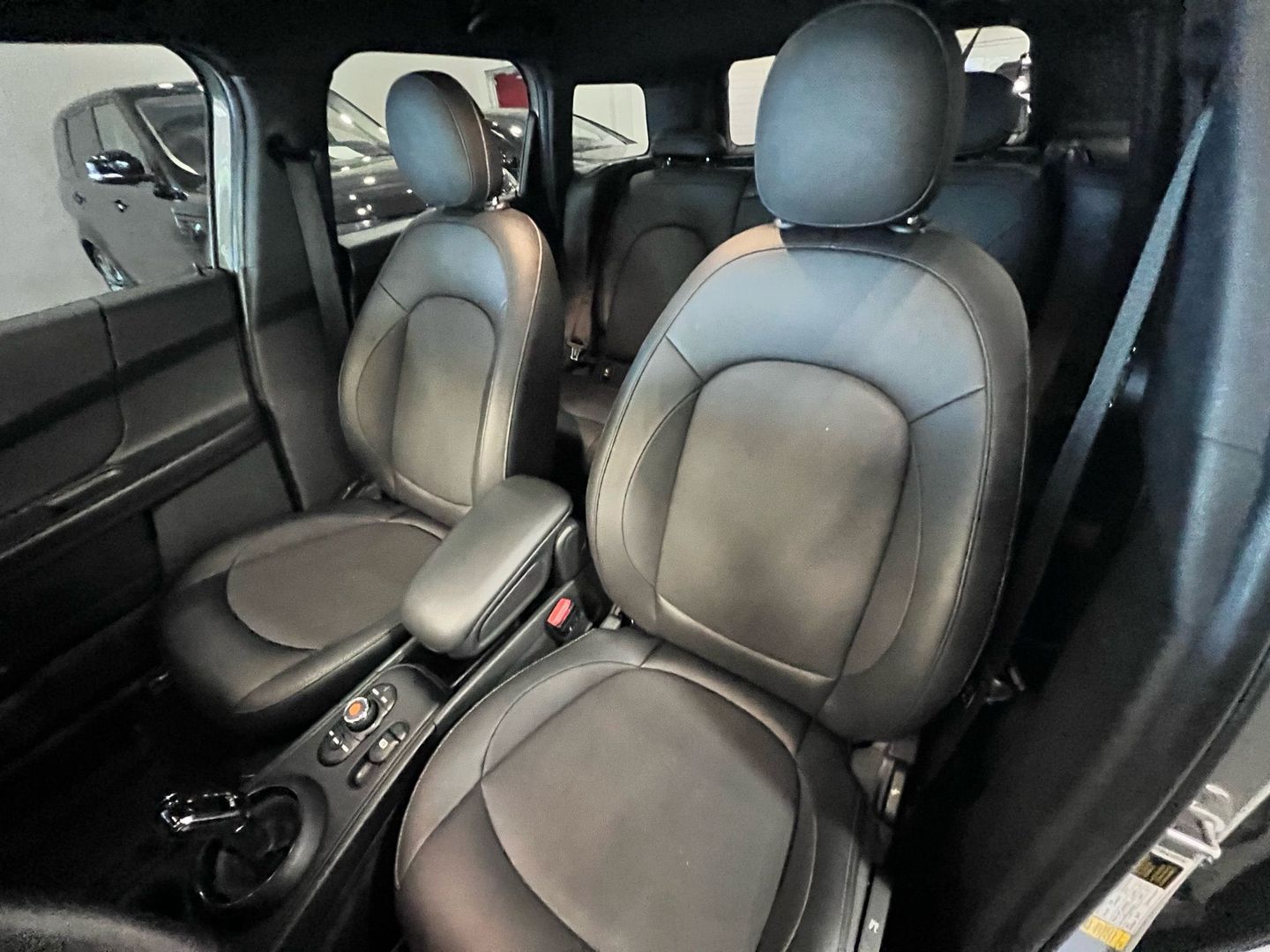 2022 Mini Countryman Oxford Hatchback 4d - Image 10