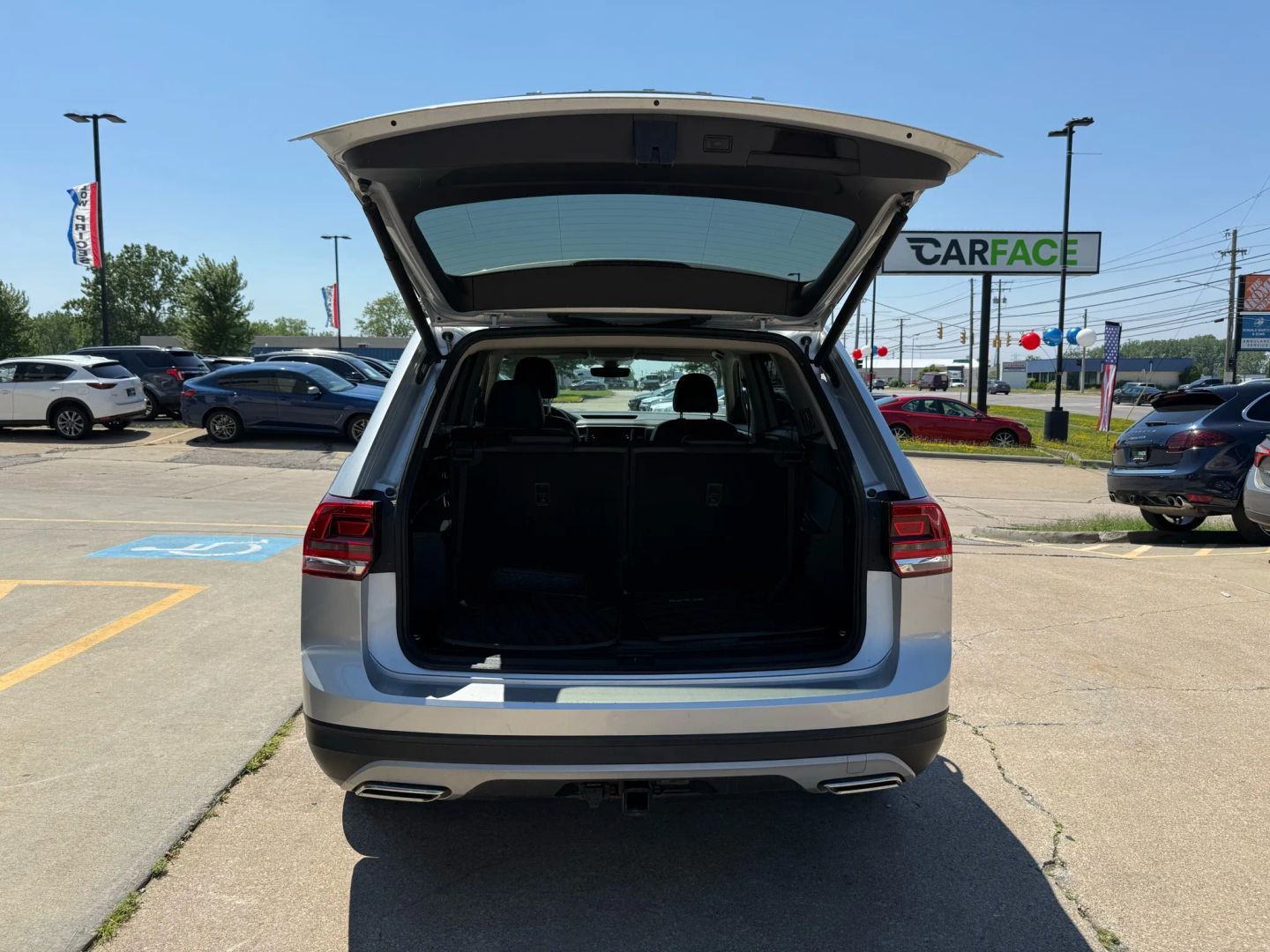 2019 Volkswagen Atlas - Image 12
