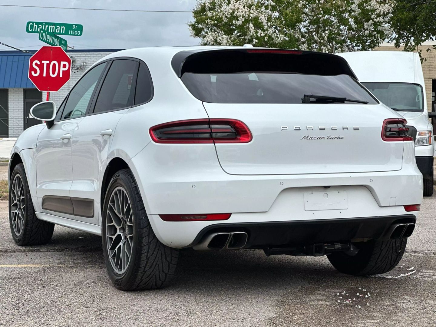 2015 Porsche Macan - Image 4