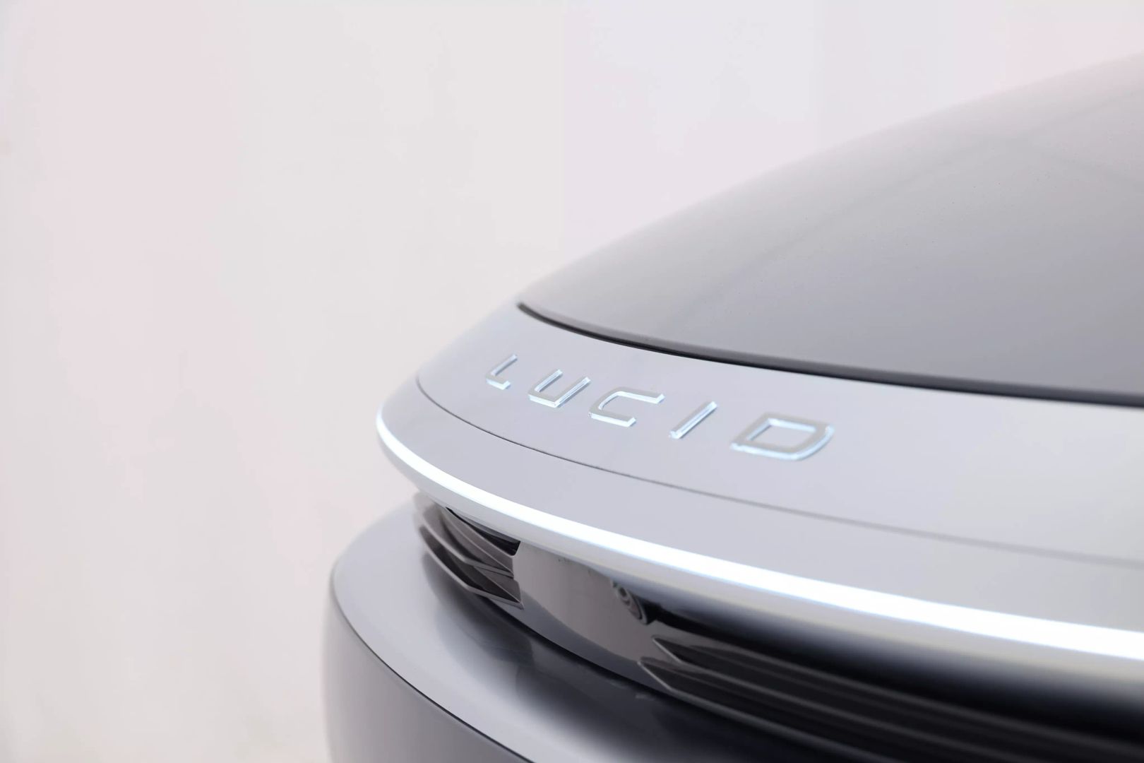 2025 Lucid Air - Image 100