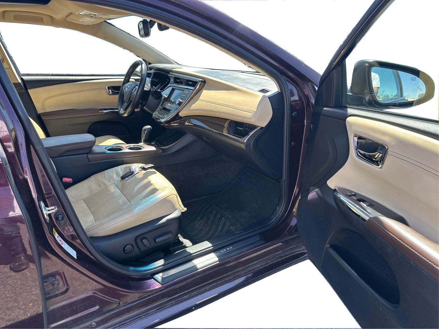 2014 TOYOTA AVALON SEDAN 4-CYL, HYBRID, 2.5 LITER LIMITED HYBRID SEDAN 4D