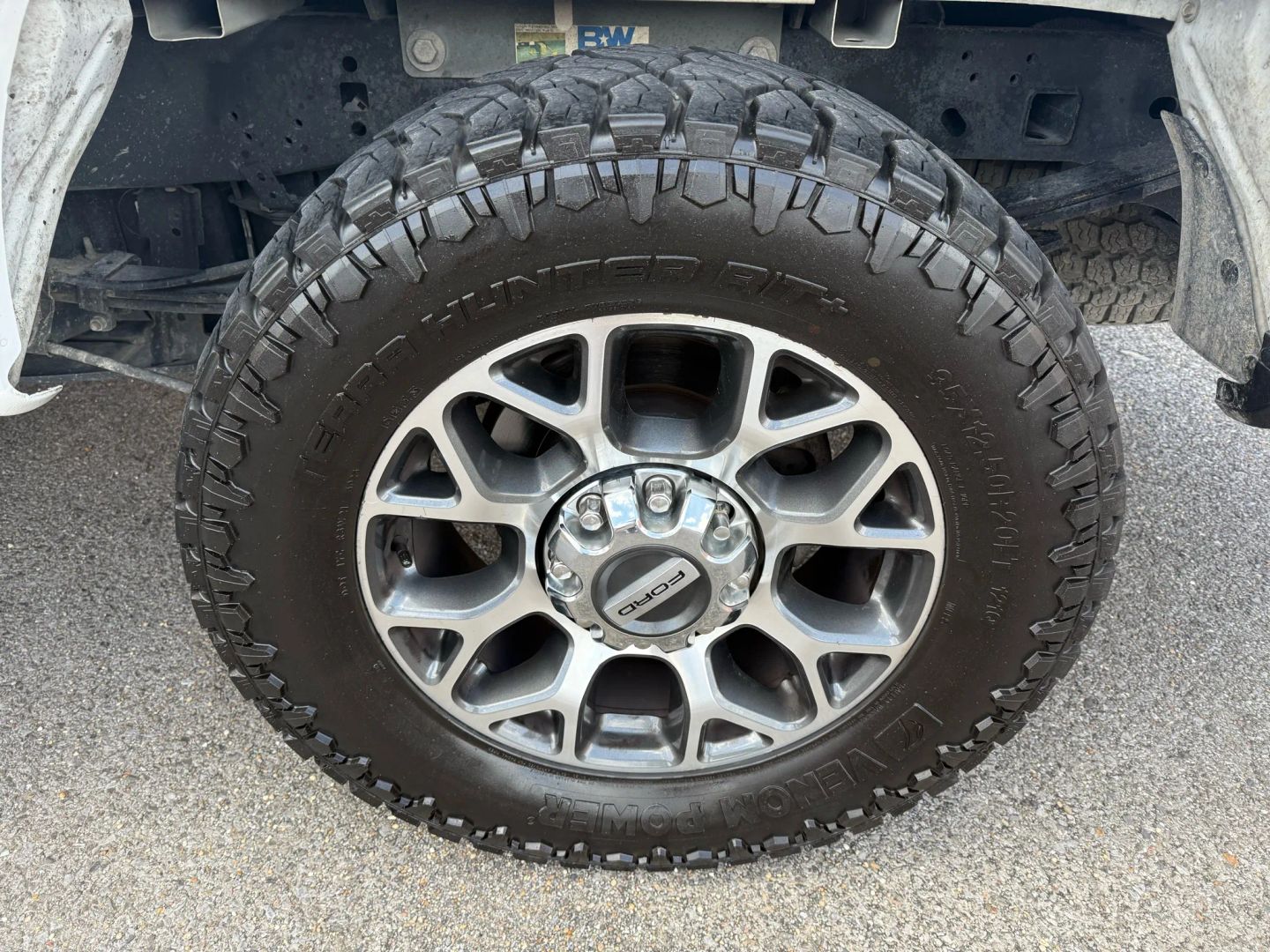 2020 Ford F250 Super Duty Crew Cab - Image 35
