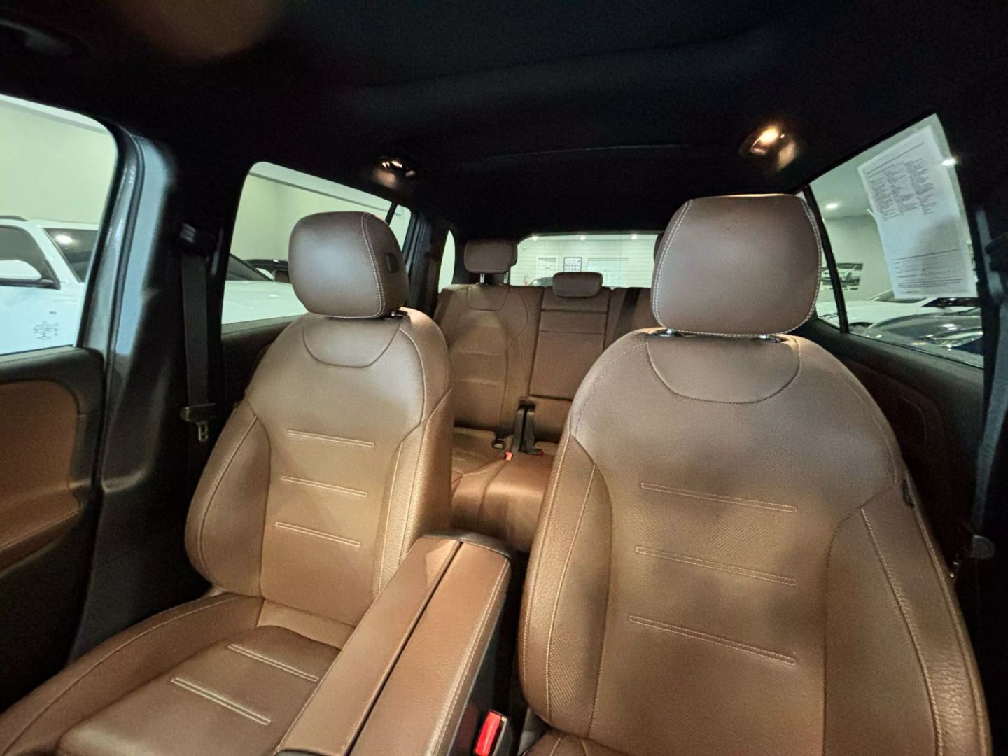 2020 Mercedes-benz Glb Glb 250 4matic Sport Utility 4d - Image 8