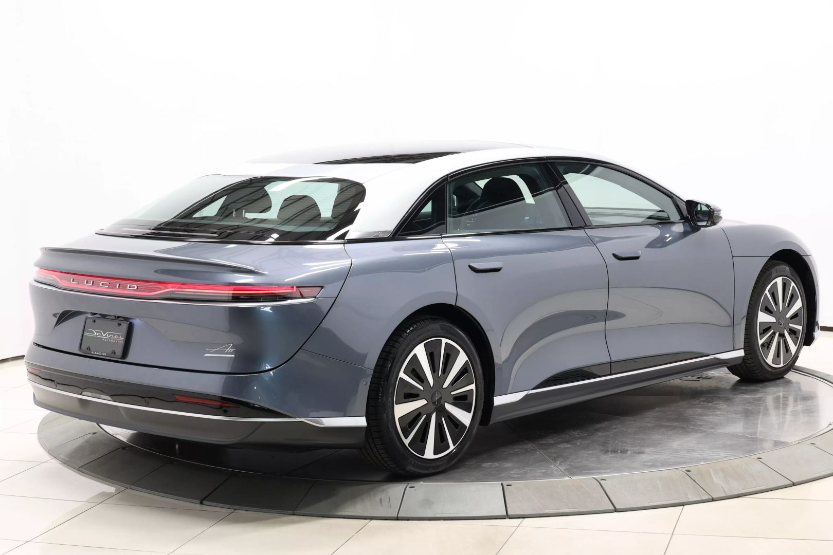 2025 Lucid Air - Image 65