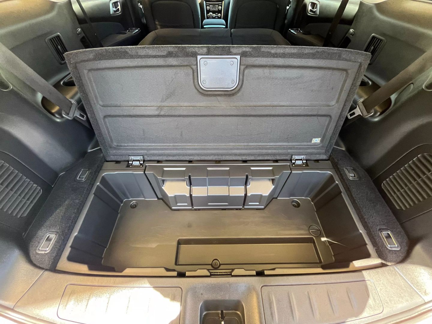 2017 Nissan Pathfinder  Vin: 5n1dr2mm9hc681748 Stock Id: 681748 - Image 30