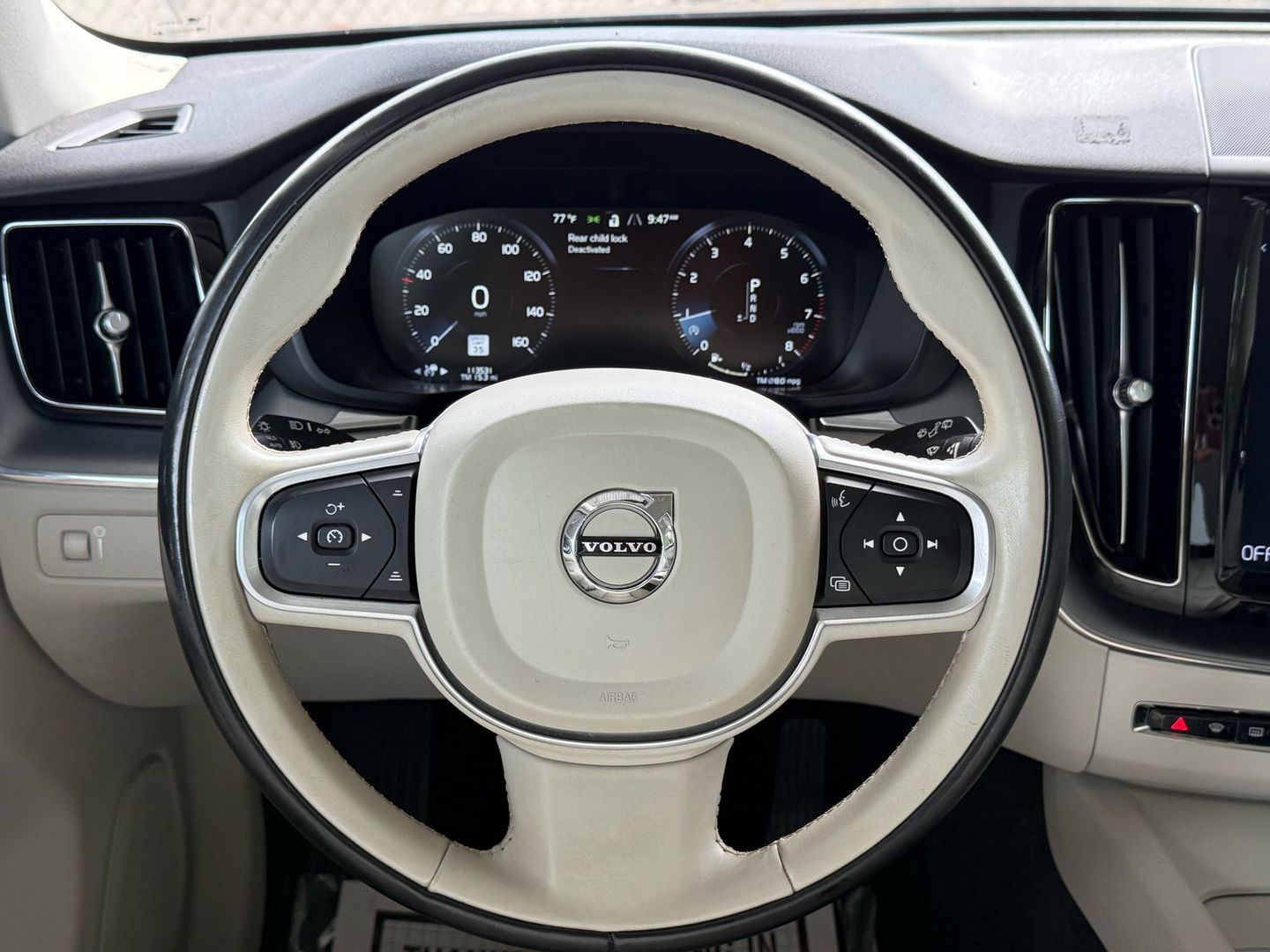 2018 Volvo Xc60 - Image 34