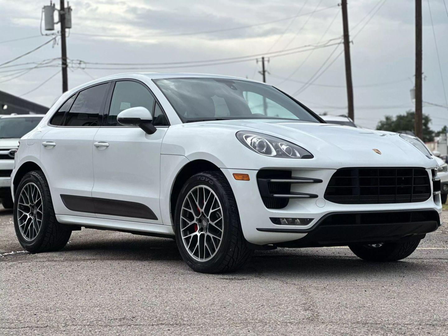 2015 Porsche Macan - Image 9