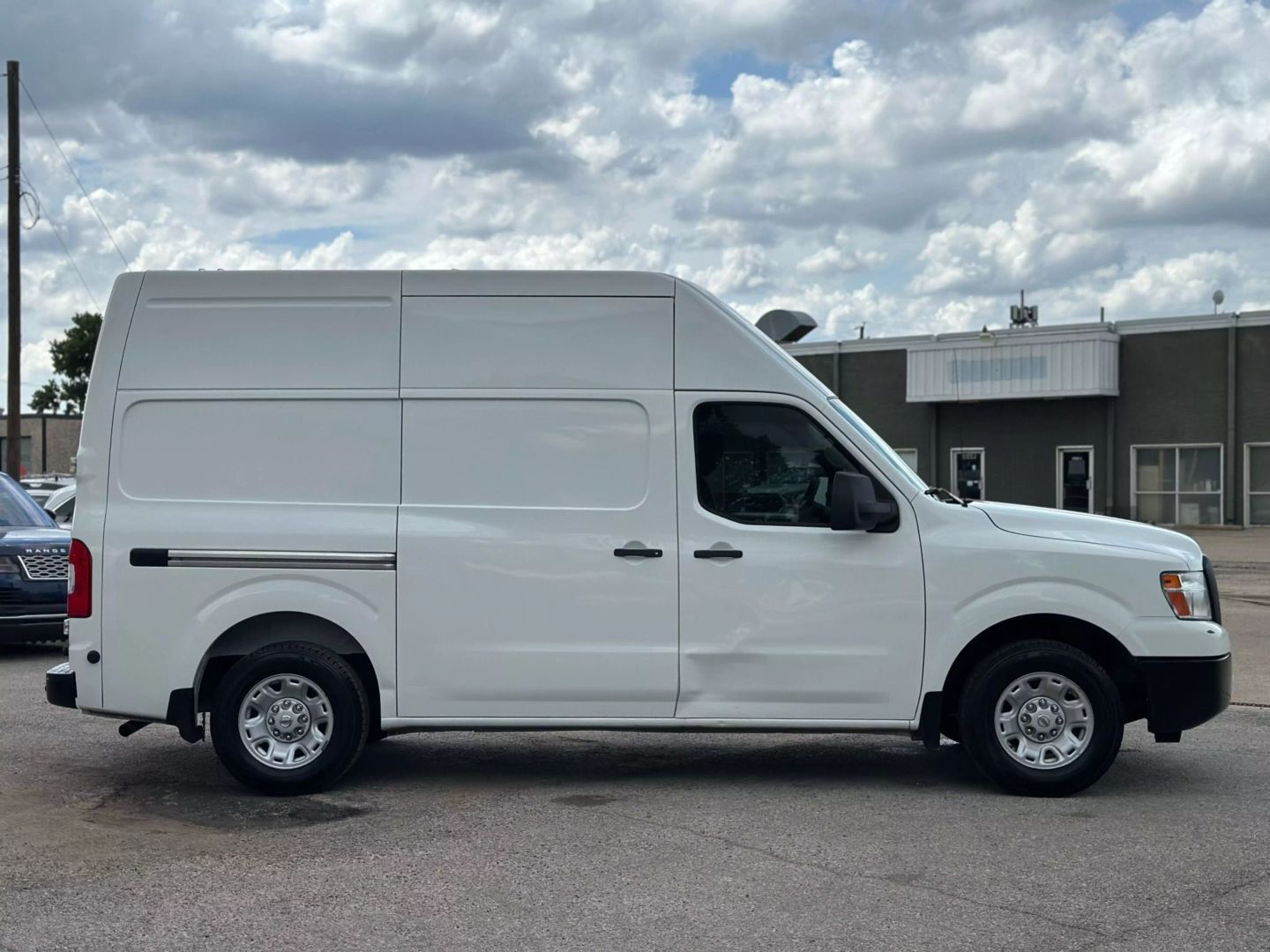 2018 Nissan Nv2500 Hd Cargo - Image 7