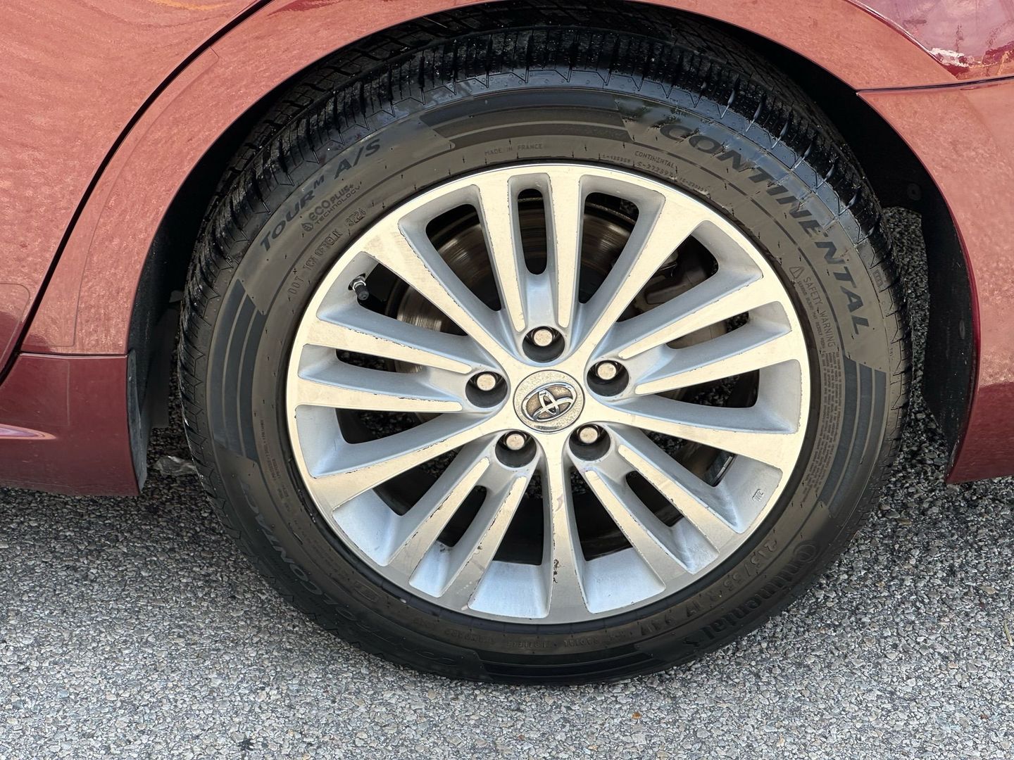 2015 Toyota Avalon - Image 38
