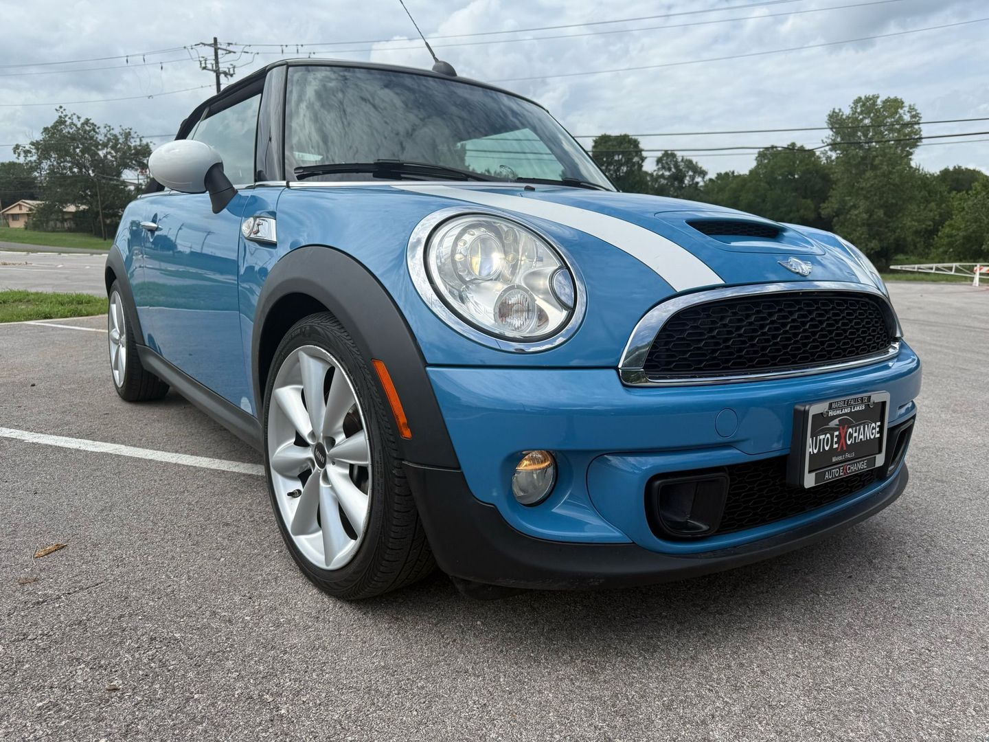 2014 Mini Convertible - Image 4