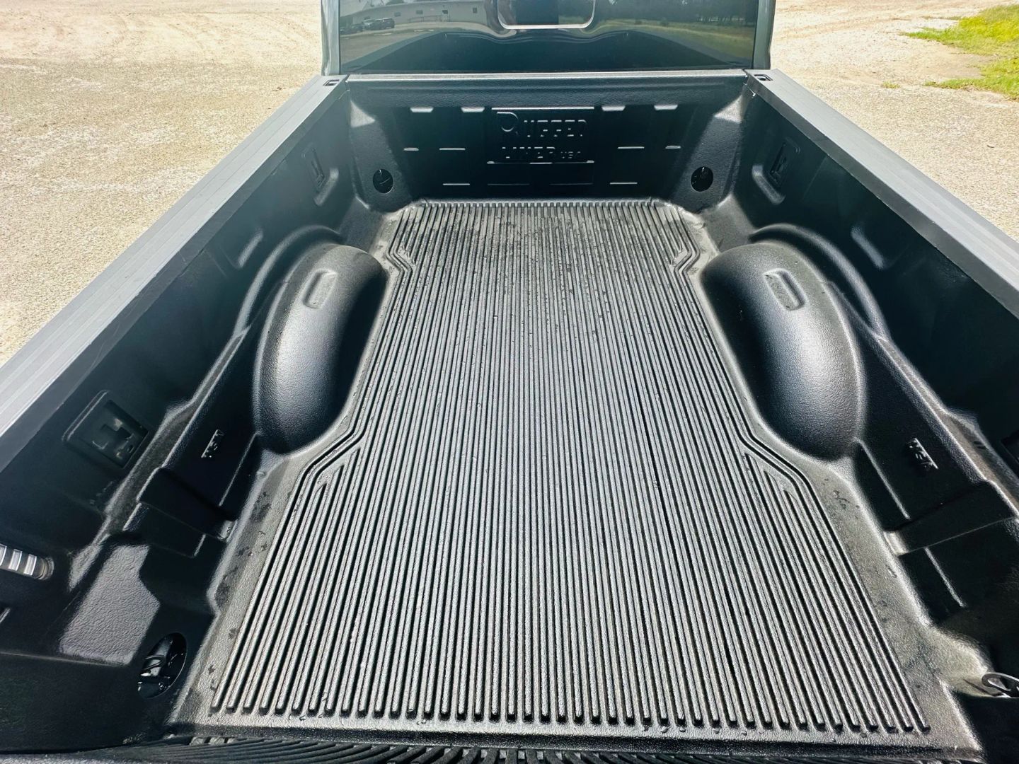 2017 Ford F250 Super Duty Crew Cab - Image 11