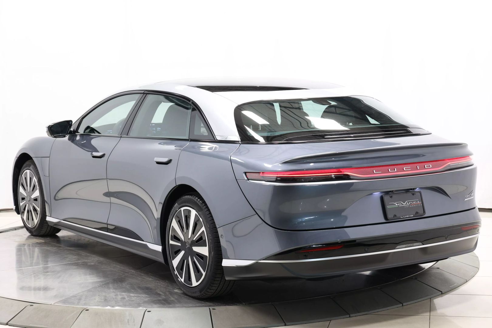 2025 Lucid Air - Image 57