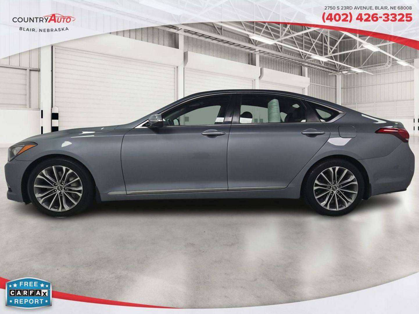 2015 Hyundai Genesis - Image 2