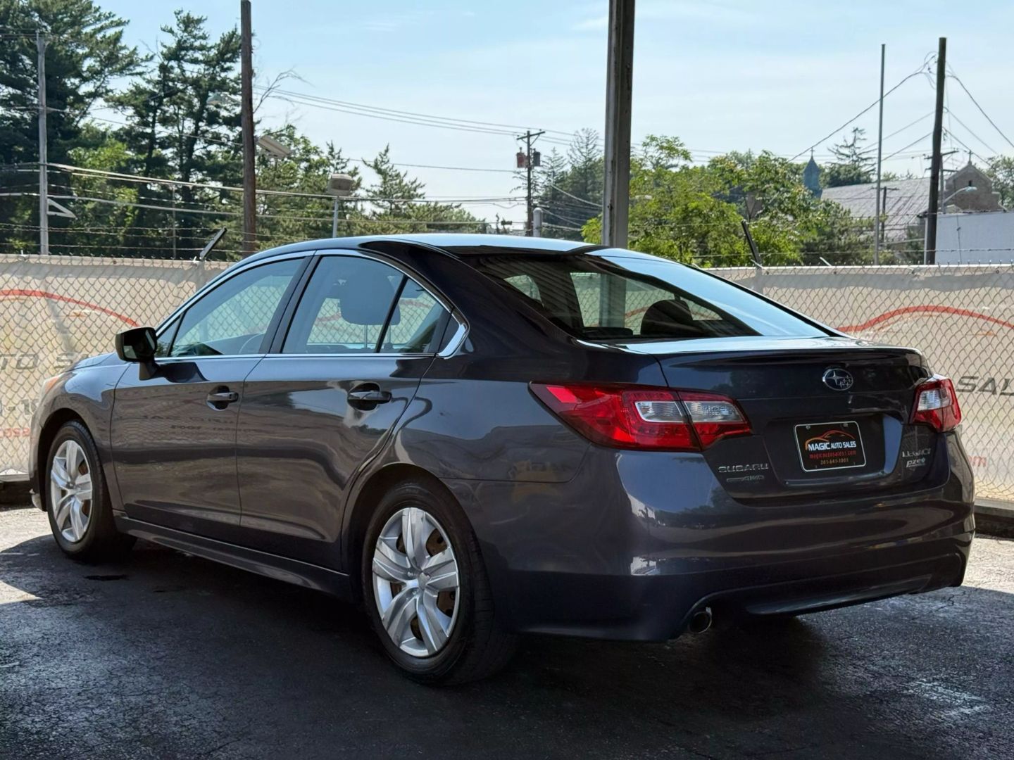 2015 Subaru Legacy - Image 11