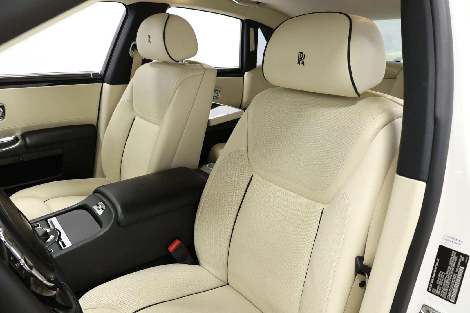 2016 Rolls-royce Ghost - Image 16