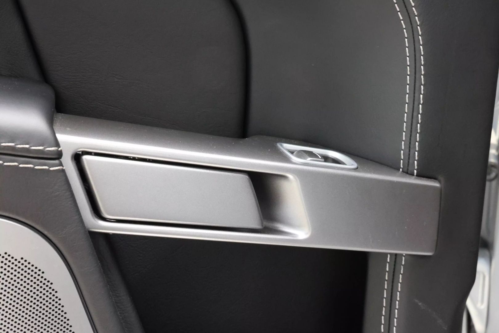 2011 Aston Martin Rapide - Image 46