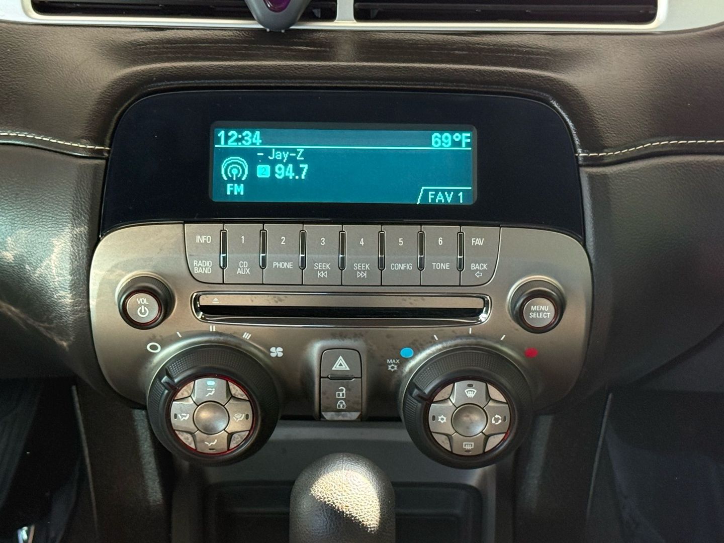 2014 Chevrolet Camaro - Image 24