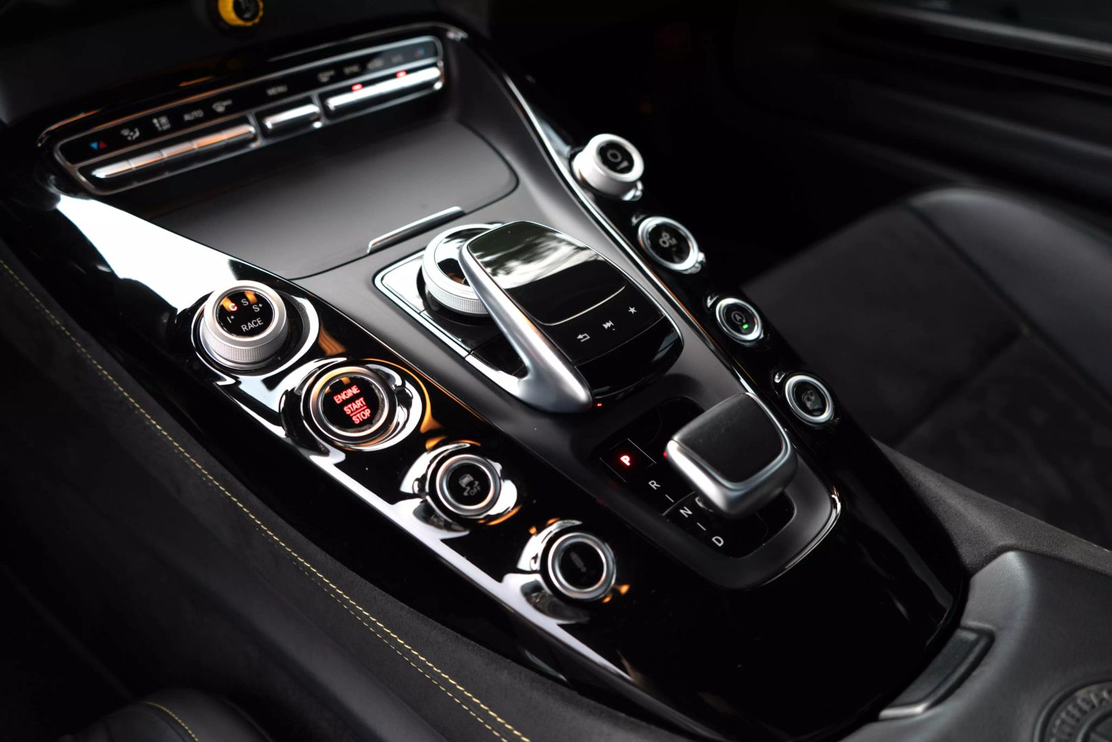 2018 Mercedes-benz Mercedes-amg Gt - Image 46
