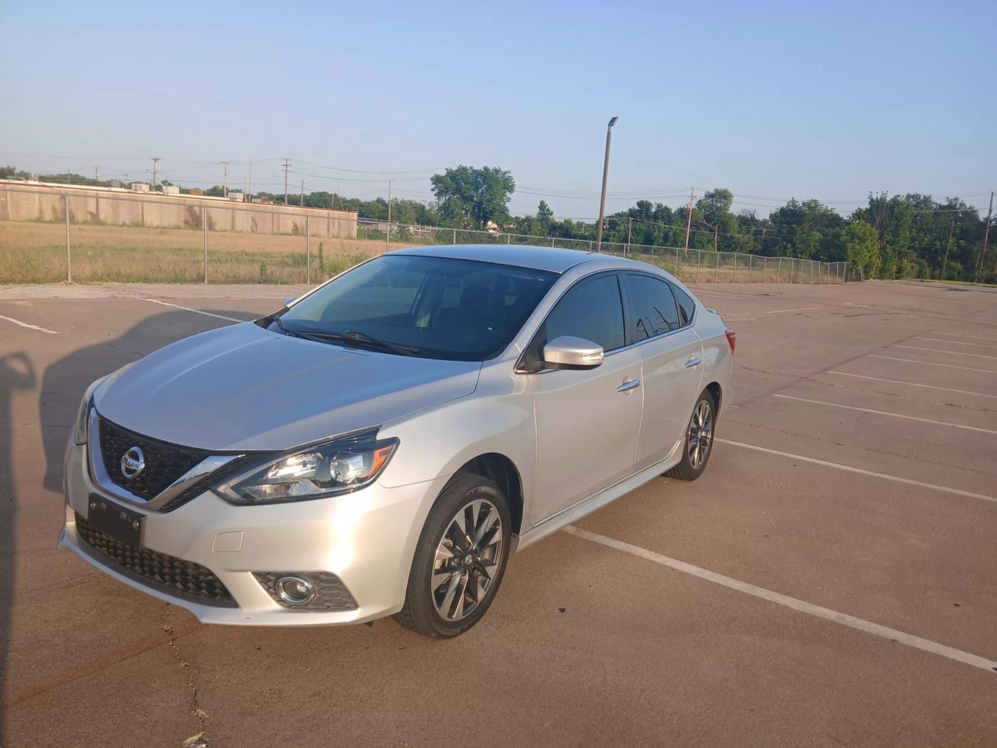 2016 Nissan Sentra - Image 6