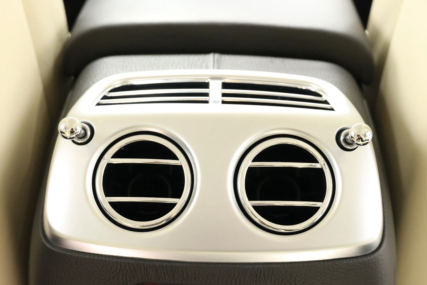 2016 Rolls-royce Ghost - Image 80