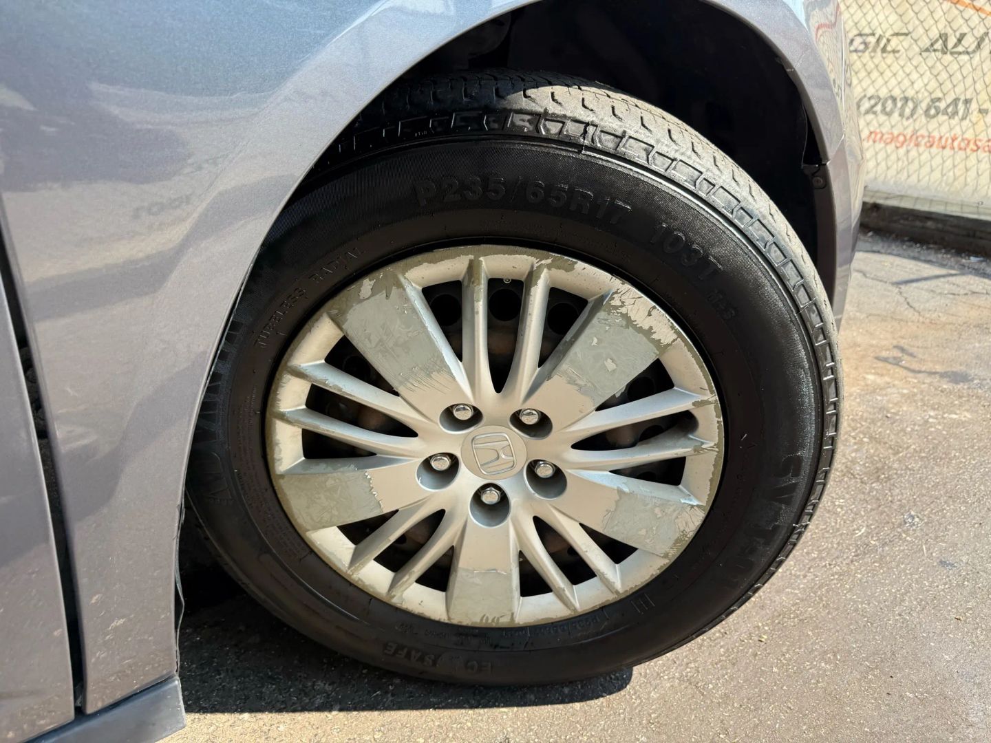 2017 Honda Odyssey - Image 43