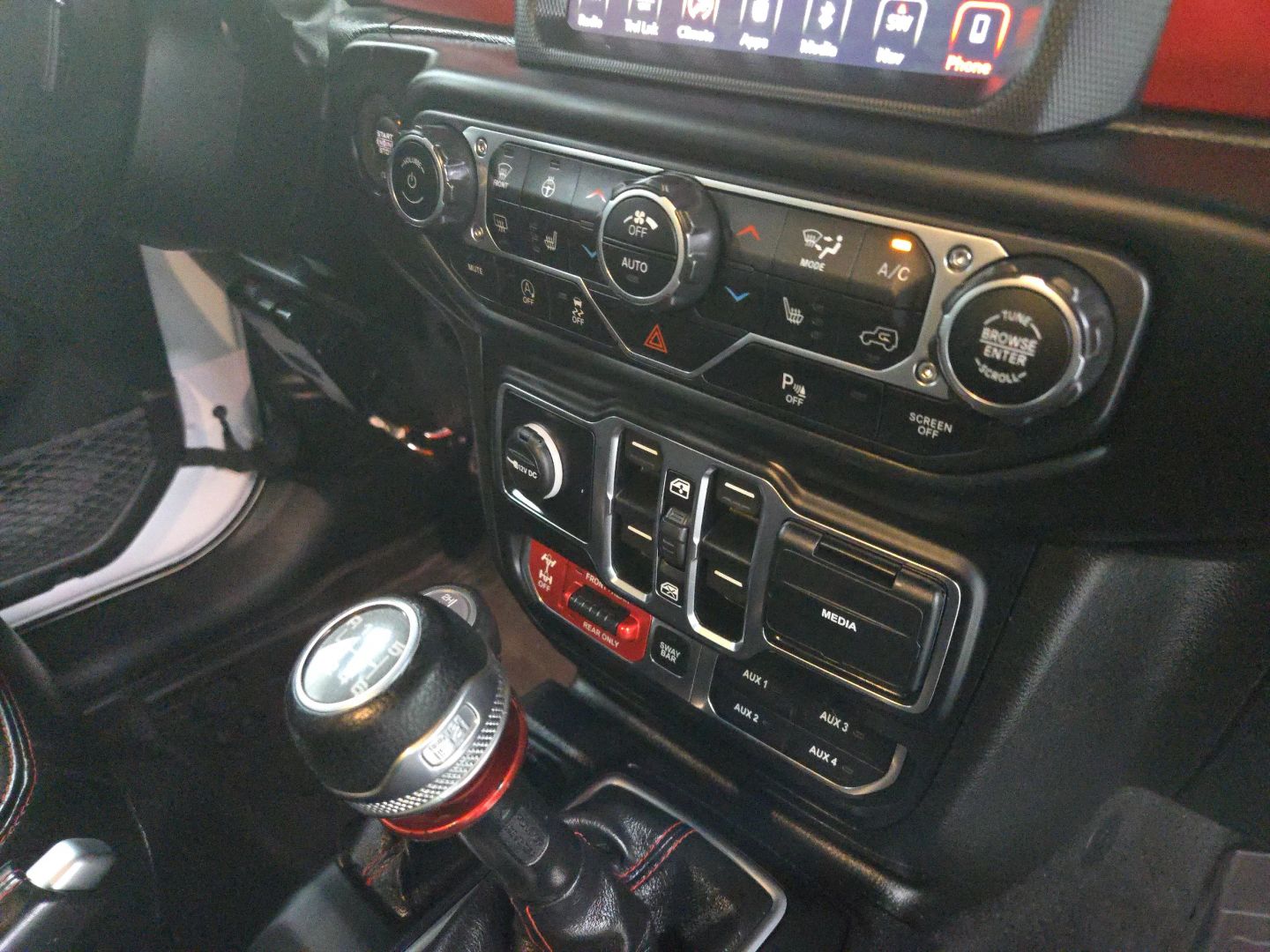 2019 Jeep Wrangler Unlimited - Image 26