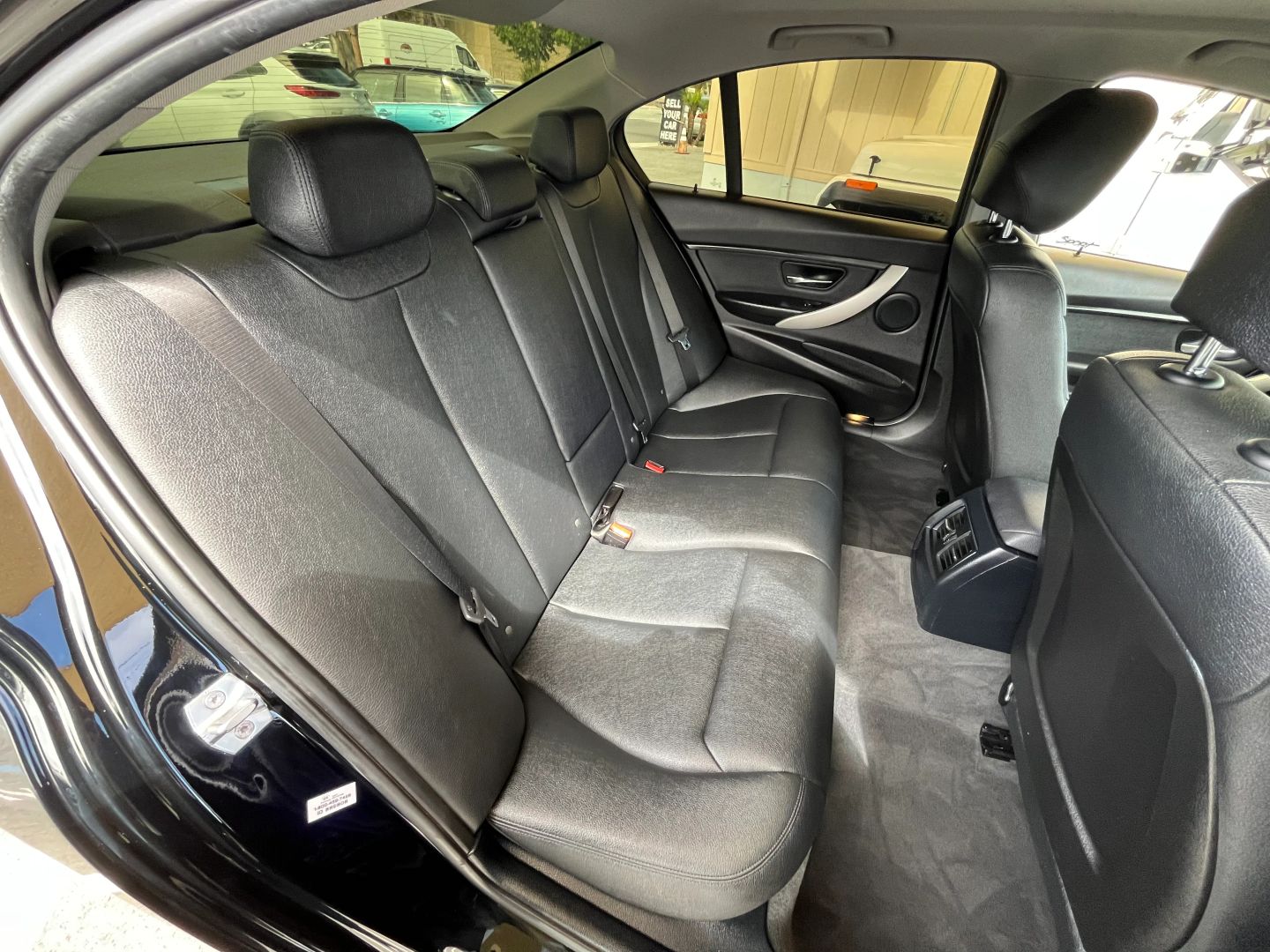 2018 Bmw 3 Series  Vin: Wba8a9c53jk622915 Stock Id: 622915 - Image 18