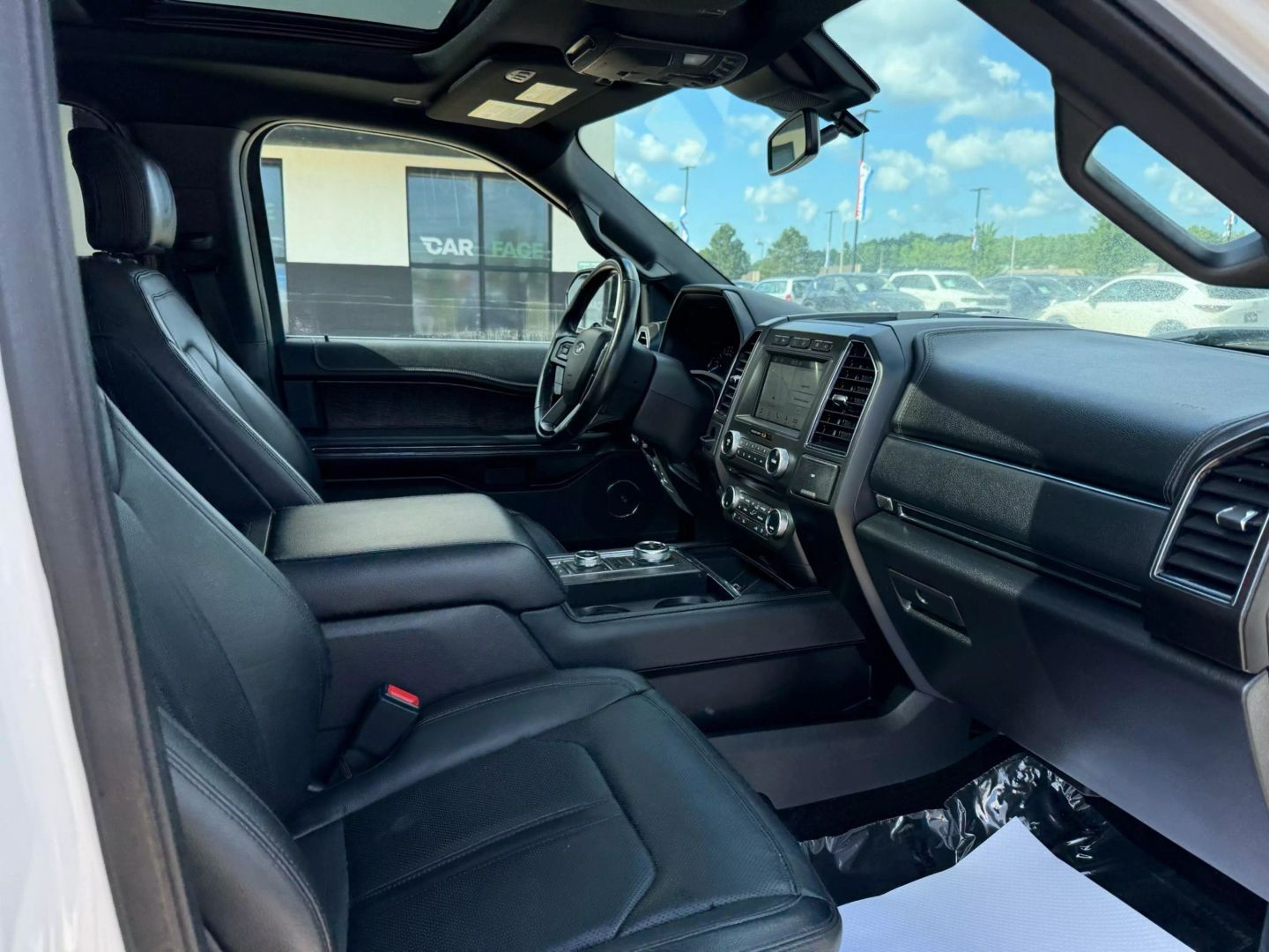 2018 Ford Expedition - Image 23