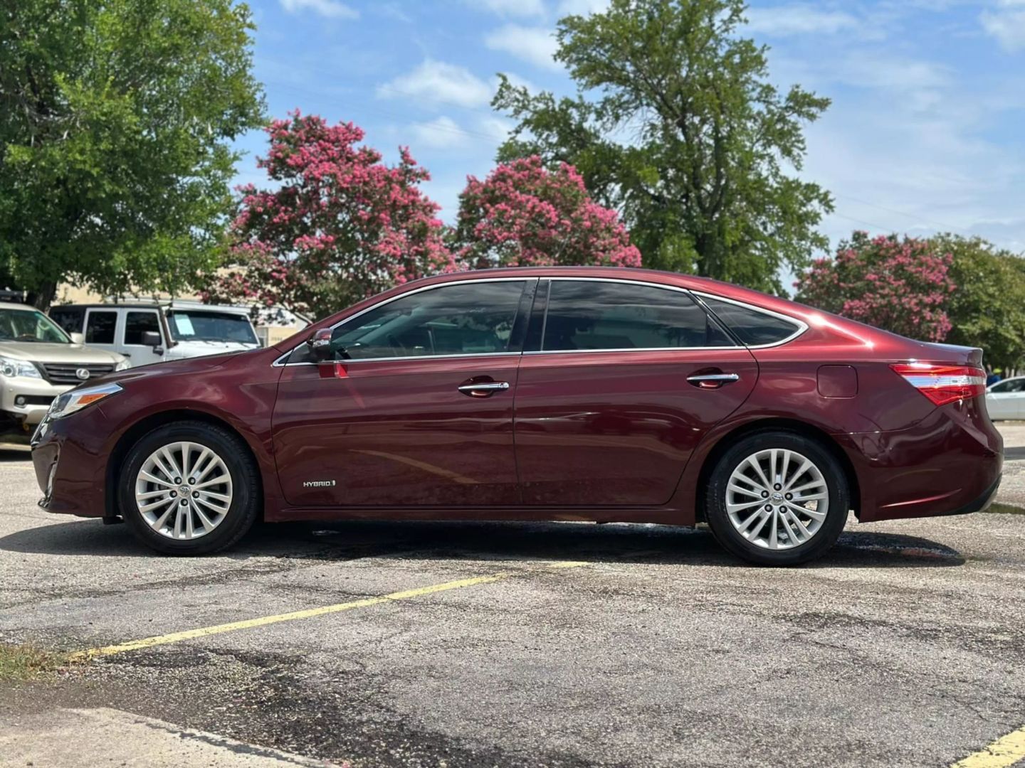 2015 Toyota Avalon - Image 3