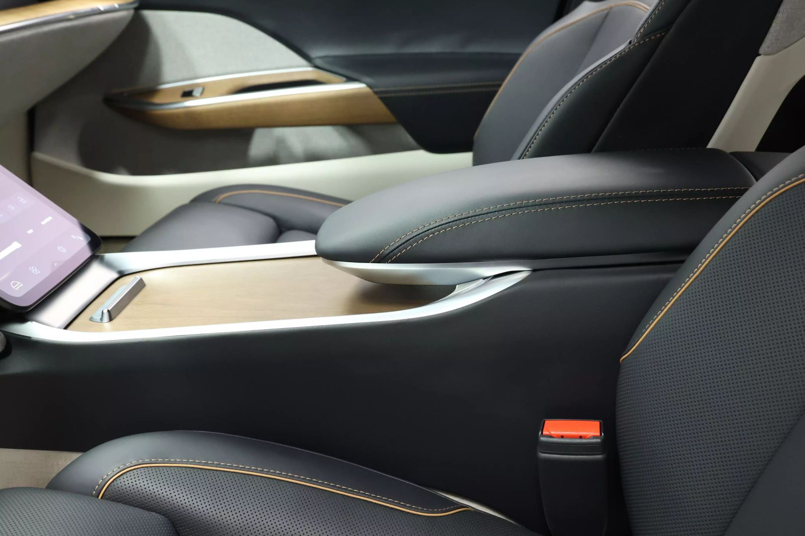 2025 Lucid Air - Image 53