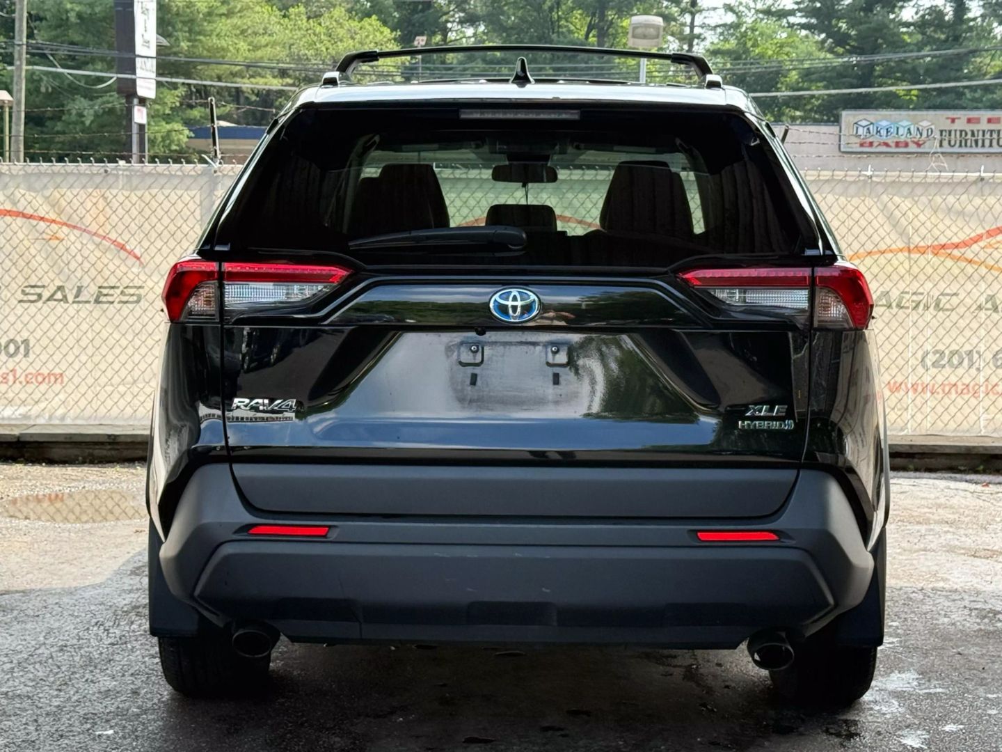 2023 Toyota Rav4 Hybrid - Image 10