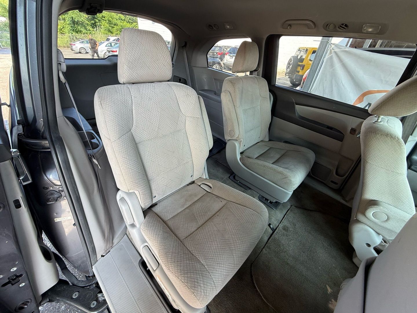 2017 Honda Odyssey - Image 25
