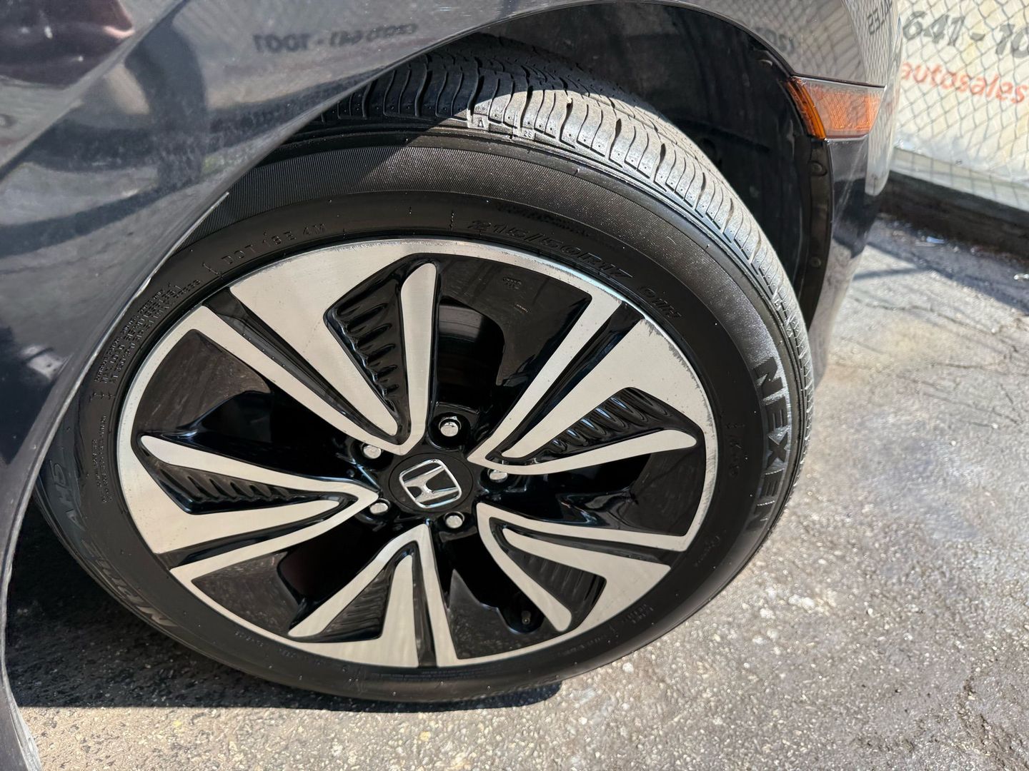 2017 Honda Civic - Image 46