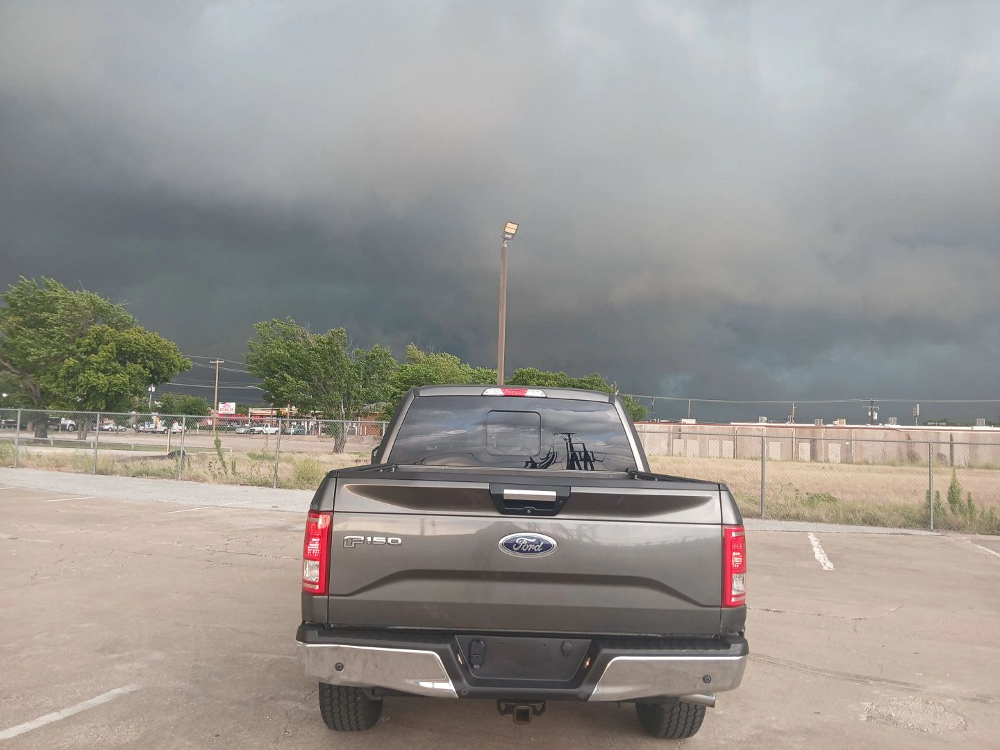 2016 Ford F150 Supercrew Cab - Image 5