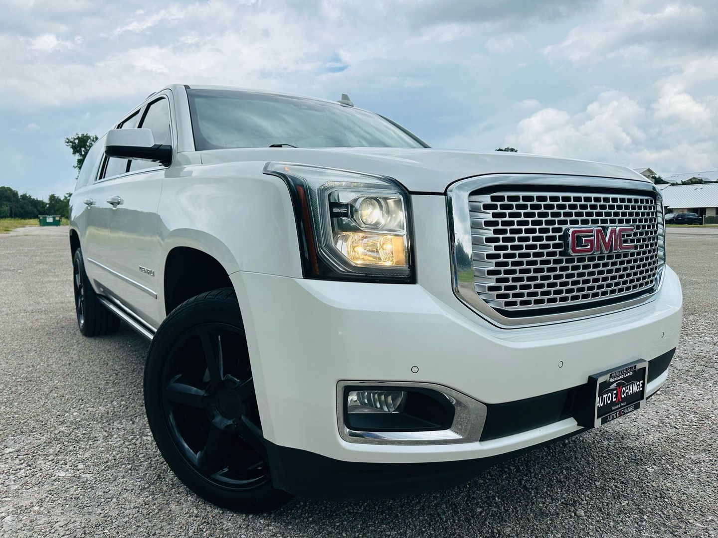 2017 Gmc Yukon Xl - Image 4